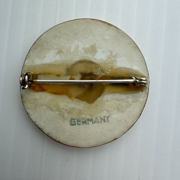 Vintage Silhouette Dancing Courting Couple Pin Brooch Germany - Picture 4 of 7